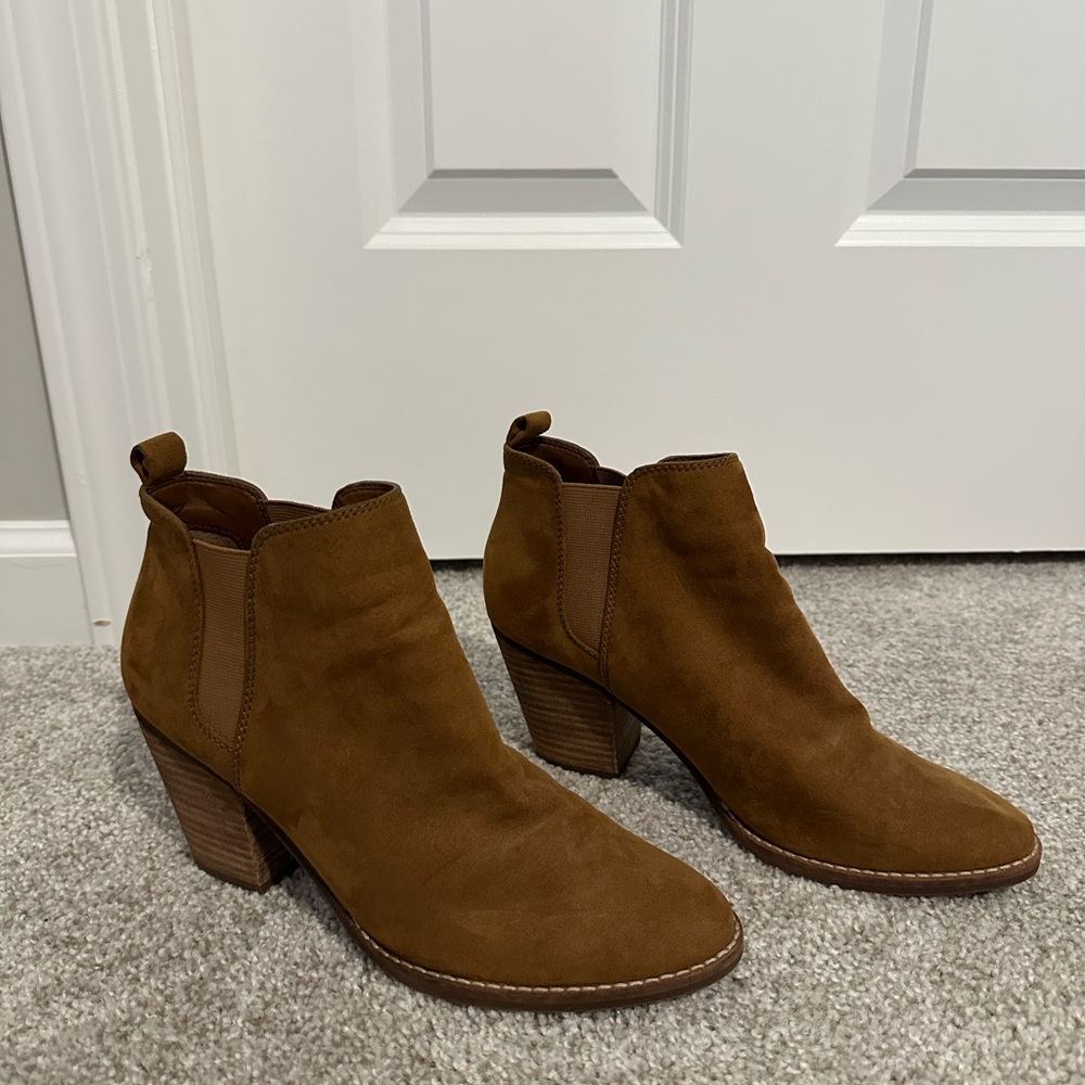 DV by Dolce Vita Brown Ankle Booties